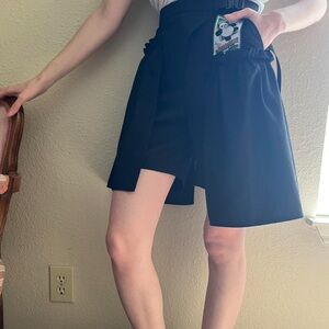 Mukzin | Women's Black Shorts